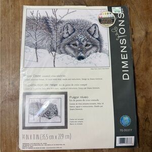 Dimensions Snow Daze Cross Stitch Kit - Gray and White NWT